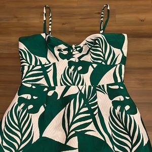 Hutch Womens Betty Leaf !